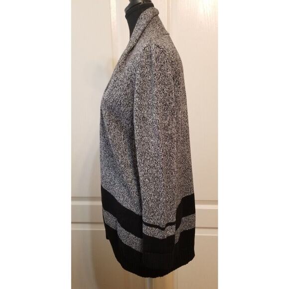 Chicos Career Casual Gray/Black Cardigan Open Front Long Slvs Sweater Sz 1 (M/8) - Picture 4 of 7